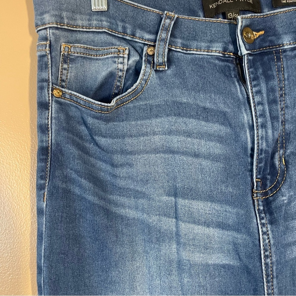 Kendall & Kylie Deep Blue Skinny Jeans Size 13 - Picture 3 of 7